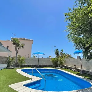 royal-dream-villas.adeje-hotels.com/